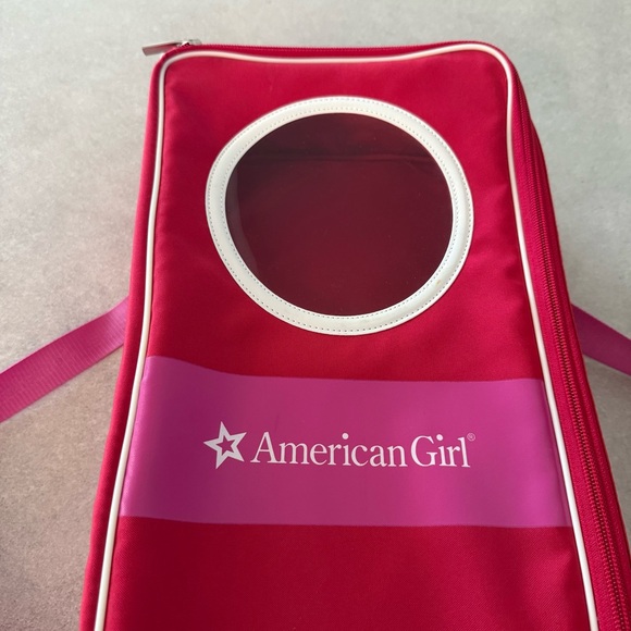 NWOT AMERICAN GIRL doll carrier/backpack - Picture 2 of 4